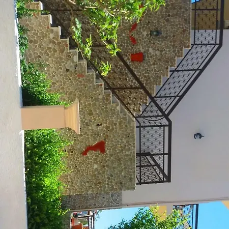 Barbayiannis 2*